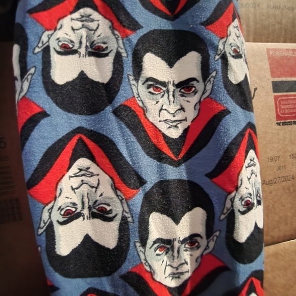 Lularoe One Size OS Halloween Dracula Vampire Legging October Spooky Blue EUC - Picture 3 of 5